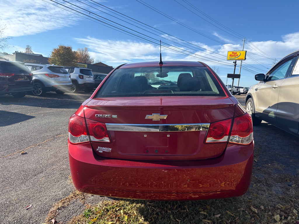 2012 Chevrolet Cruze Image 4