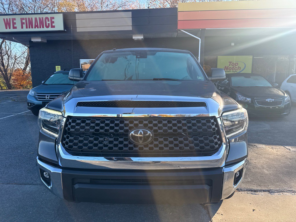 2018 Toyota Tundra Image 4