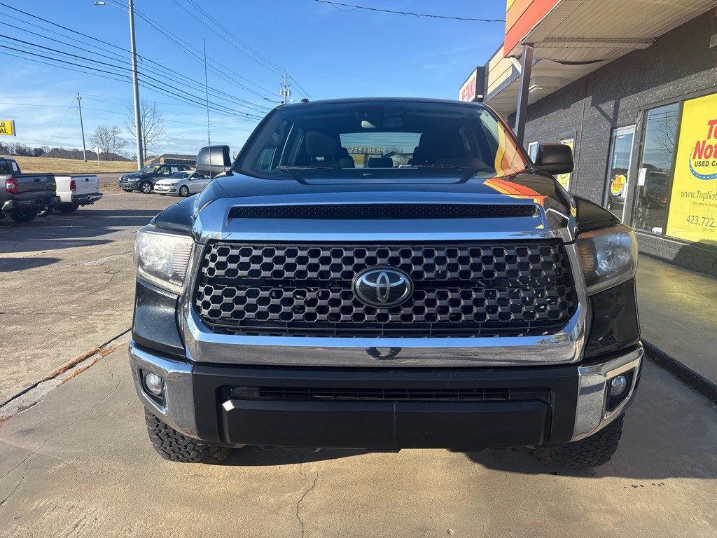 2018 Toyota Tundra Image 2