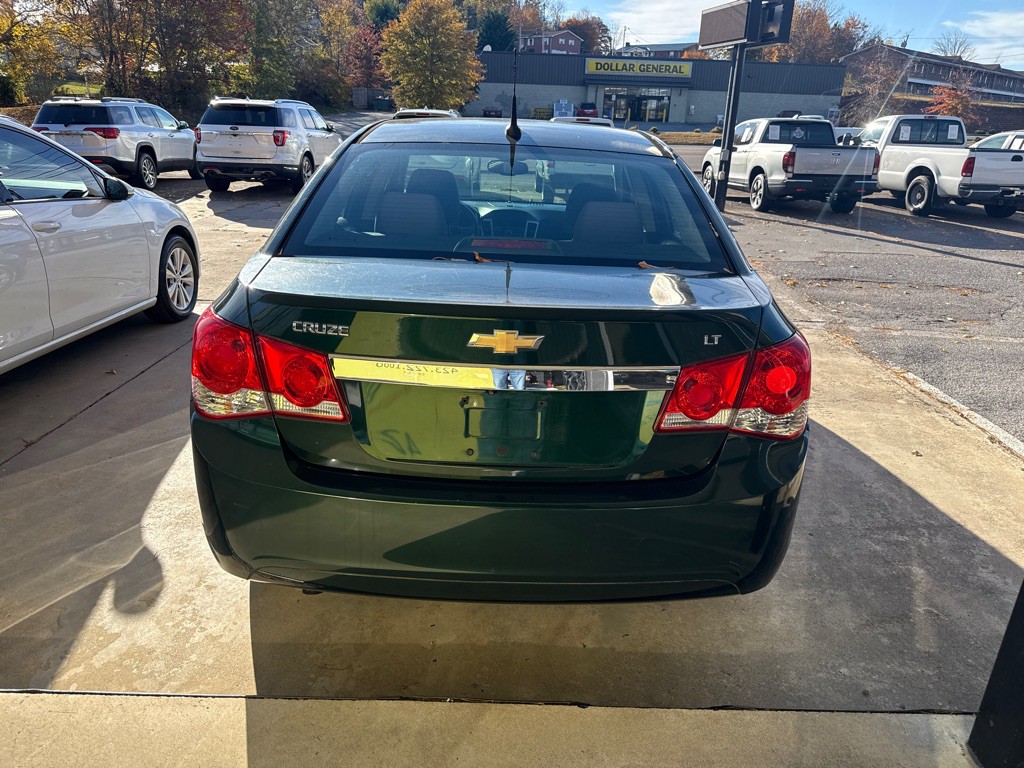 2014 Chevrolet Cruze Image 4