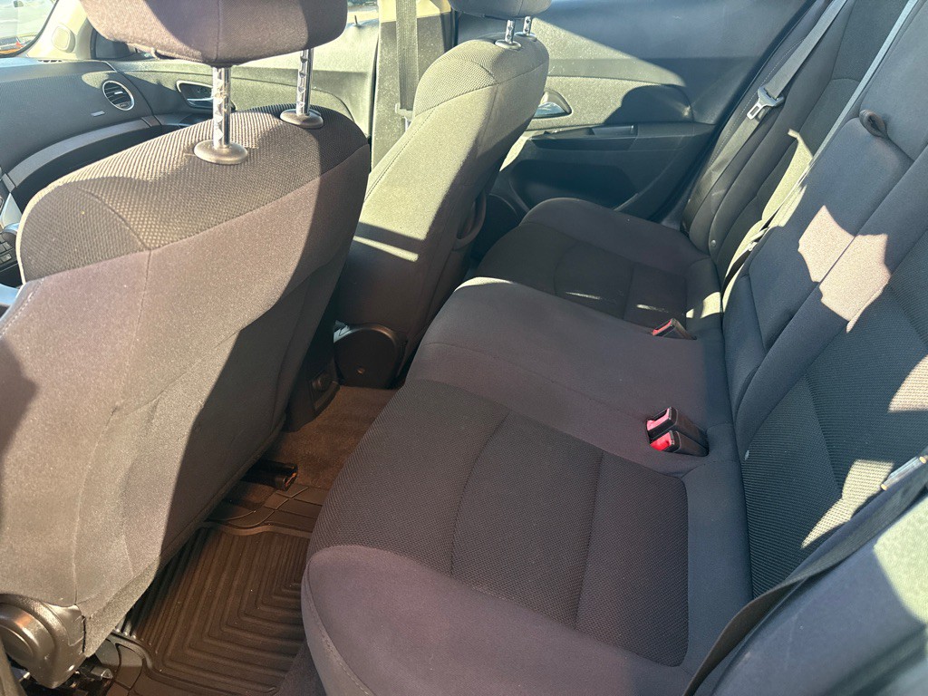 2014 Chevrolet Cruze Image 5