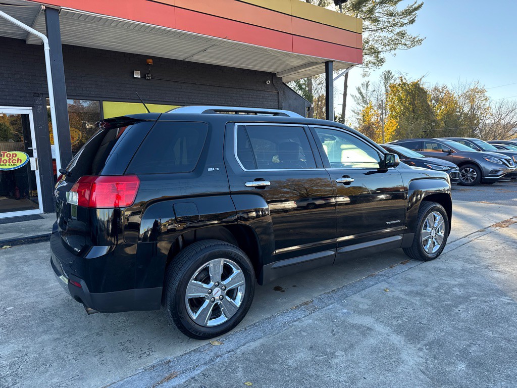 2015 GMC Terrain Image 2