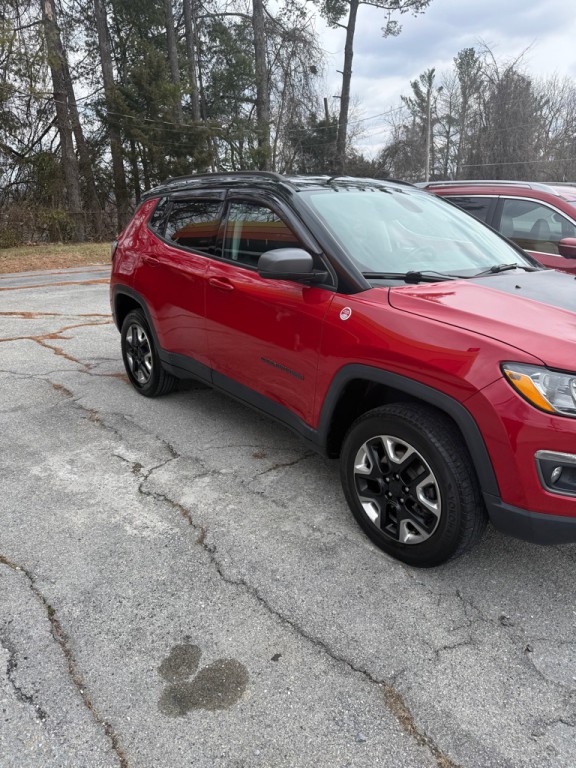 2017 Jeep Compass Image 2