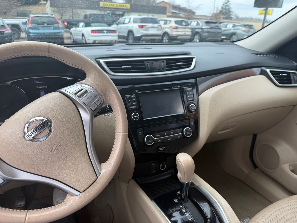 2014 Nissan Rogue Image 5