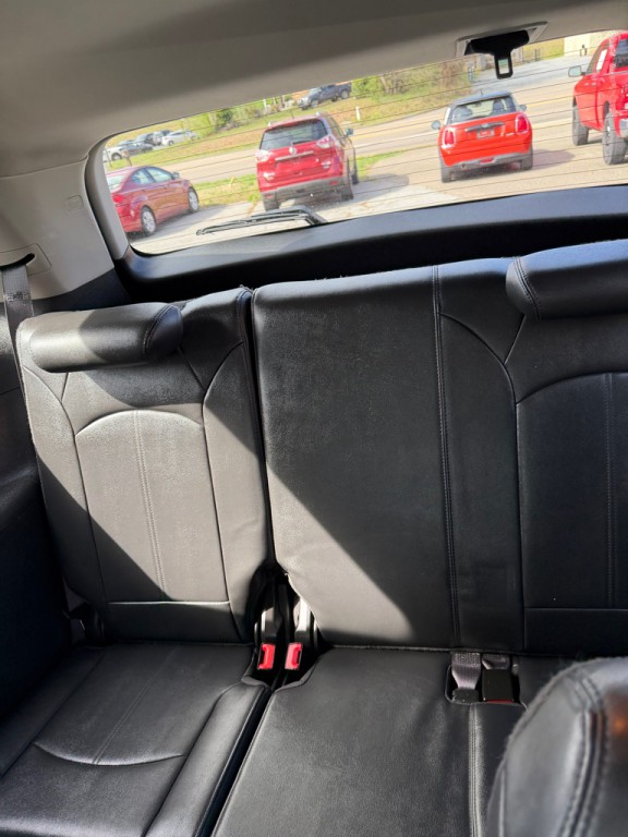 2012 GMC Acadia Image 9