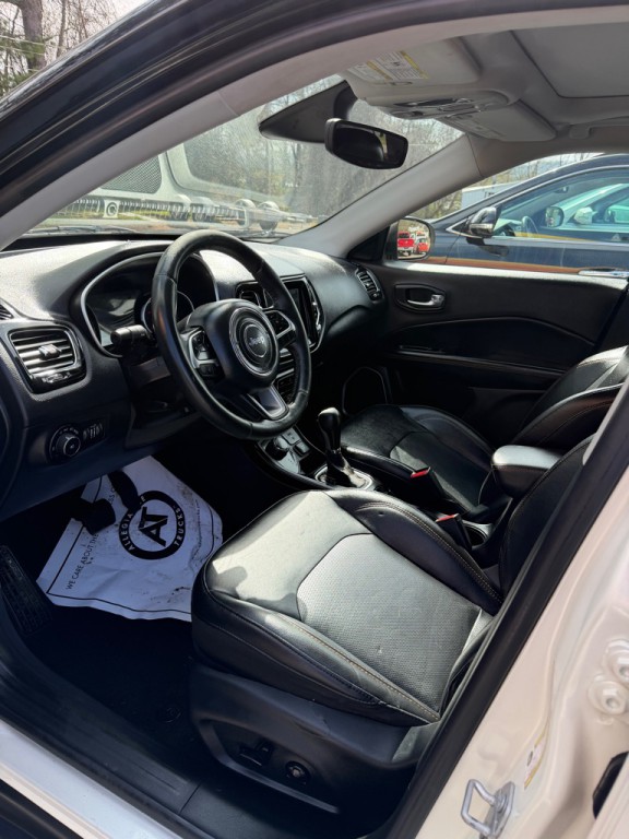 2018 Jeep Compass Image 5