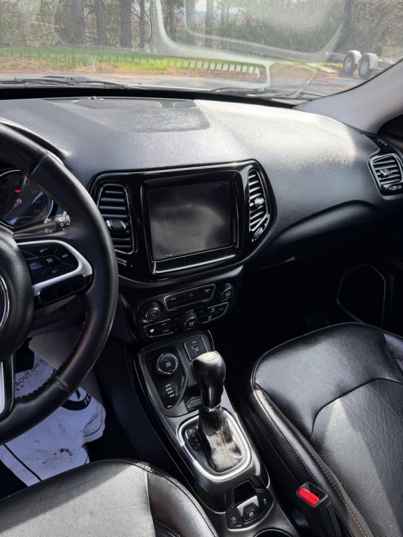2018 Jeep Compass Image 7