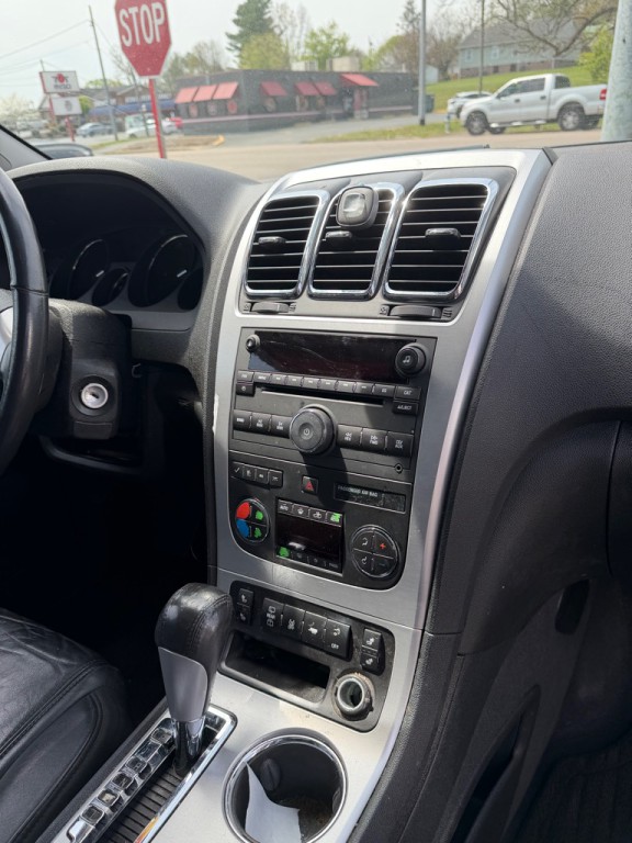 2012 GMC Acadia Image 7
