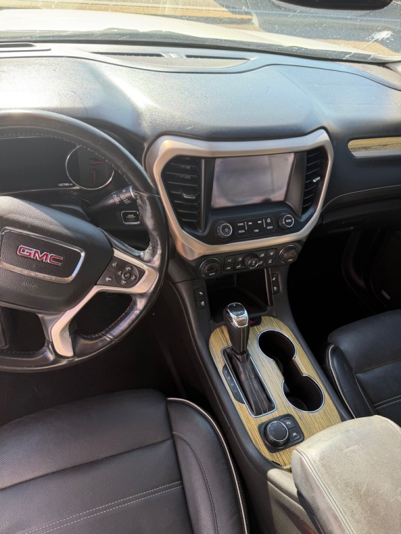 2019 GMC Acadia Image 7