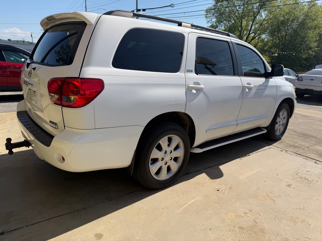 2008 Toyota Sequoia Image 5