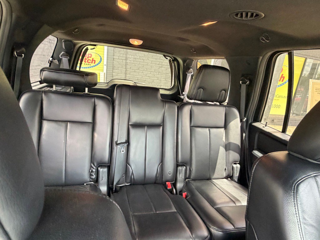 2016 Ford Expedition Image 8