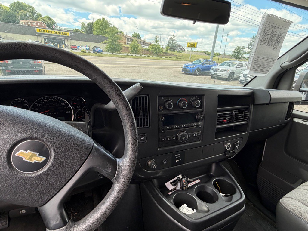 2014 Chevrolet Express Image 7