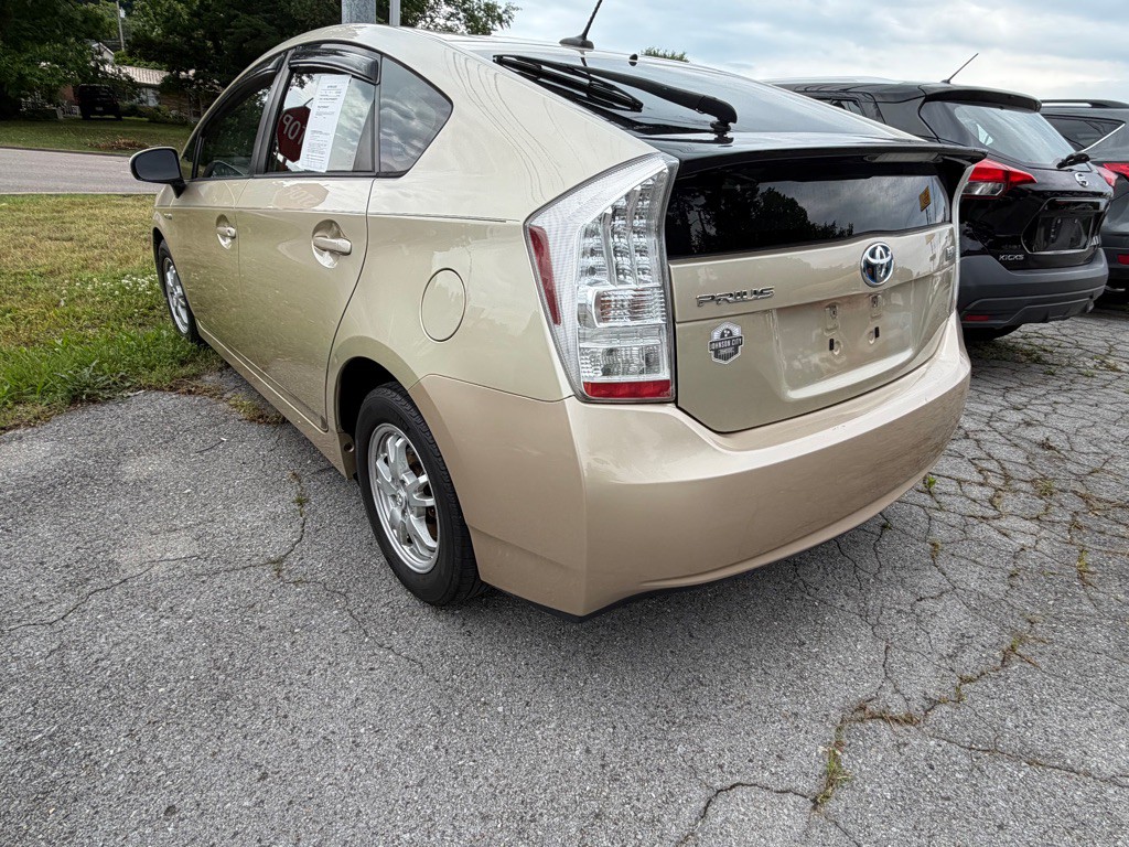 2010 Toyota Prius Image 3