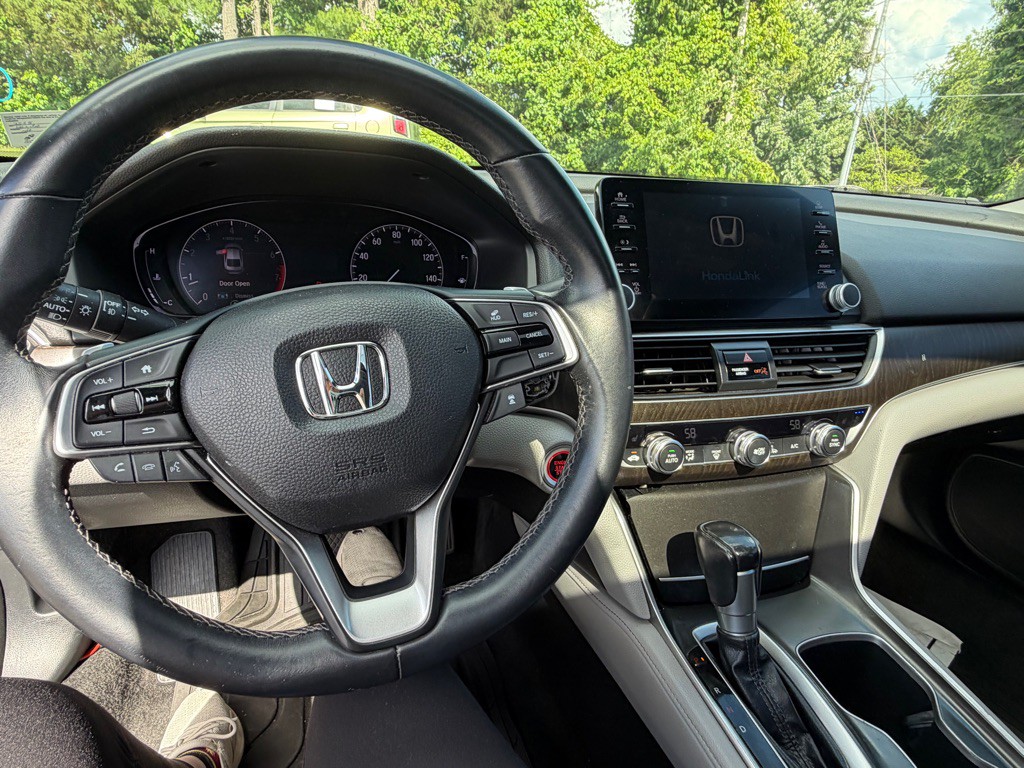 2018 Honda Accord Image 7