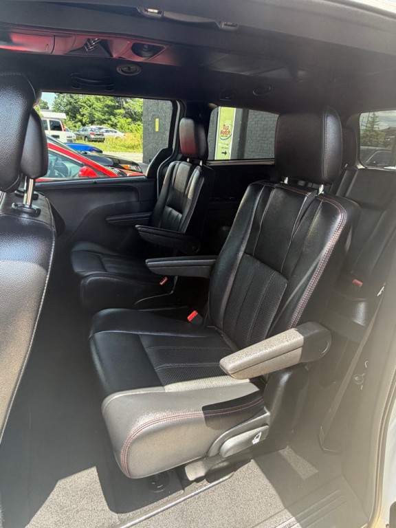 2019 Dodge Grand Caravan Image 5