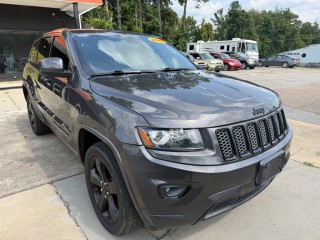 Image for 2015 Jeep Grand Cherokee Laredo ID: 7570606