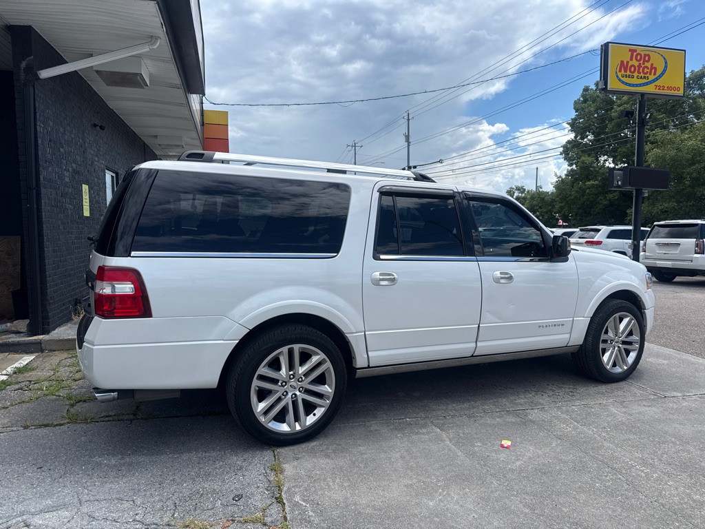 2016 Ford Expedition Image 2