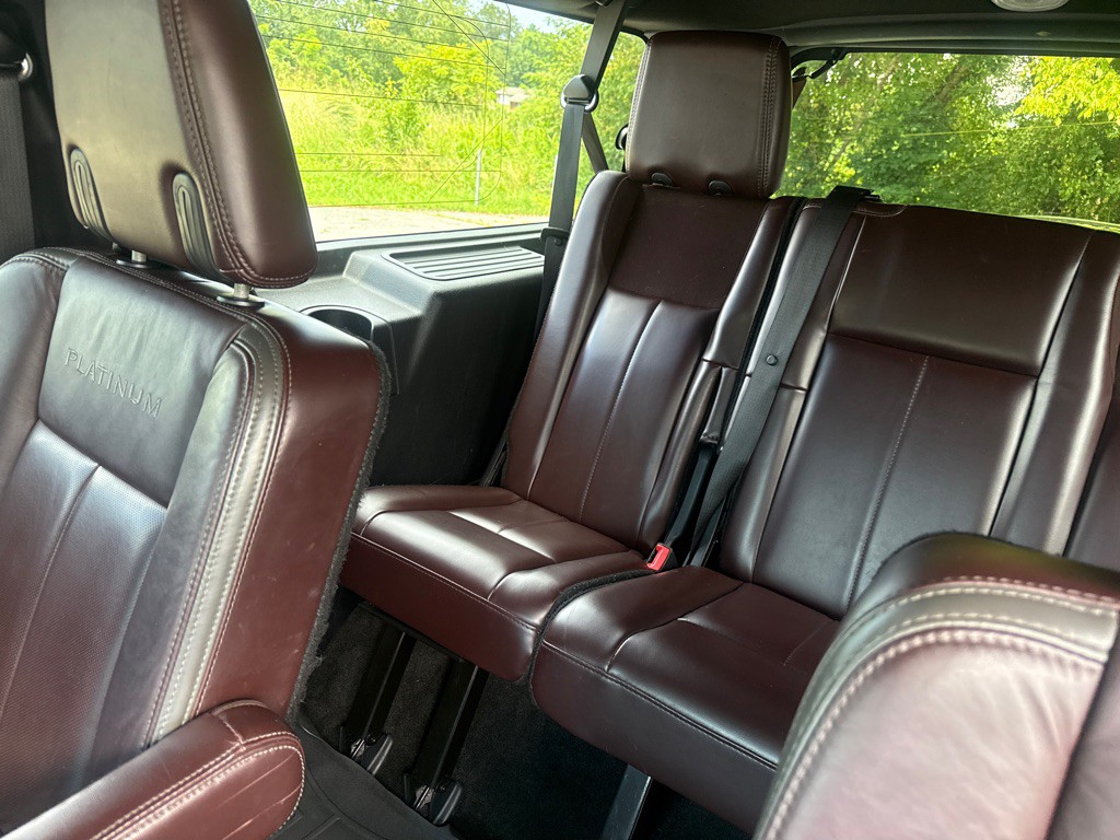 2016 Ford Expedition Image 9