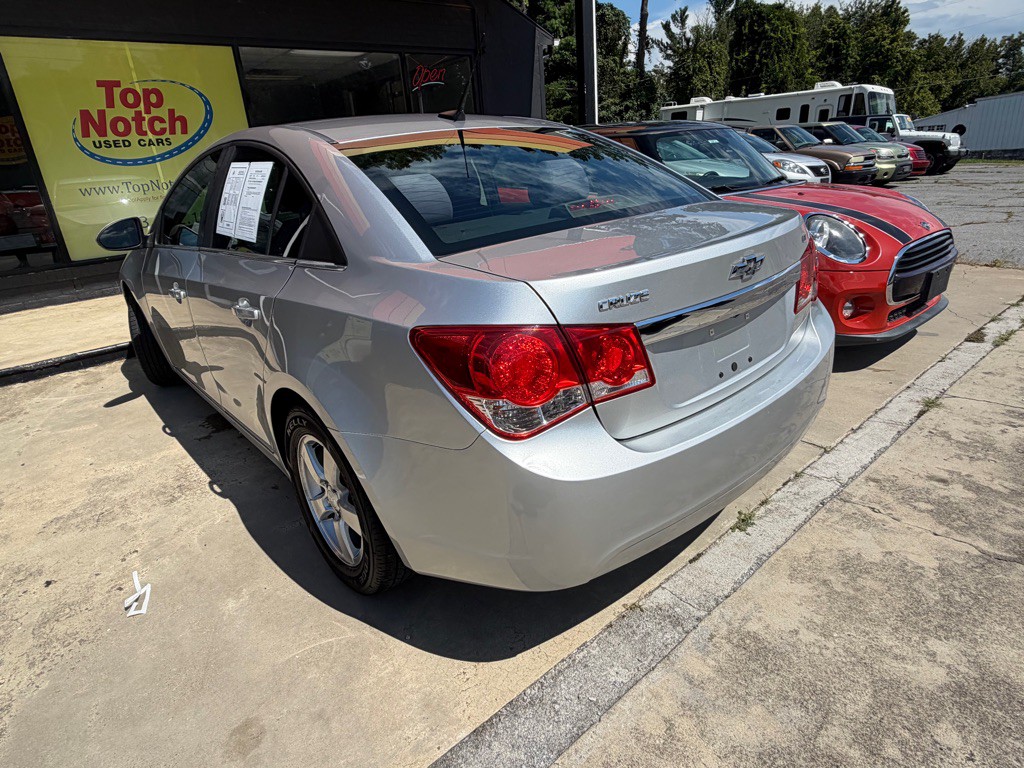 2014 Chevrolet Cruze Image 3