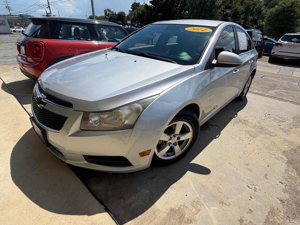 2014 Chevrolet Cruze Image 4