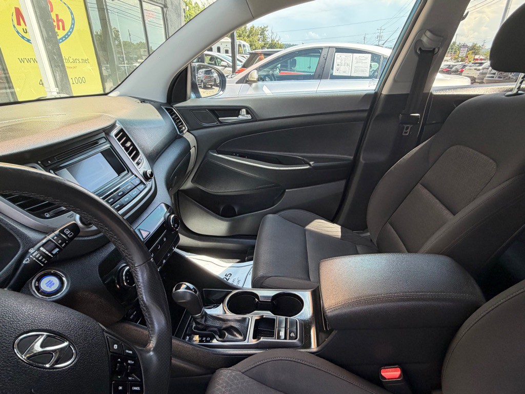 2017 Hyundai Tucson Image 10