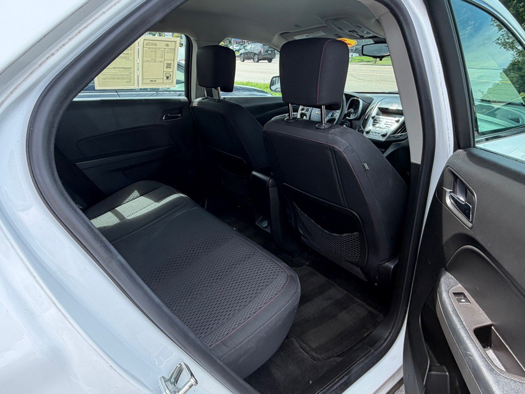 2015 Chevrolet Equinox Image 8