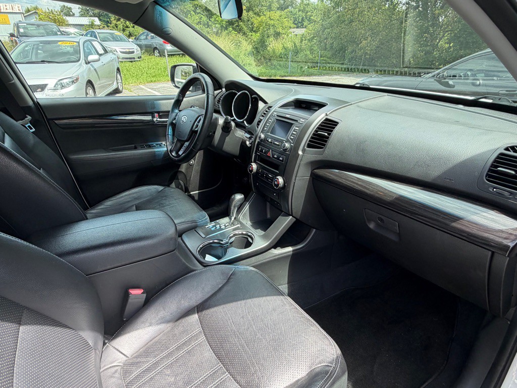 2013 Kia Sorento Image 7