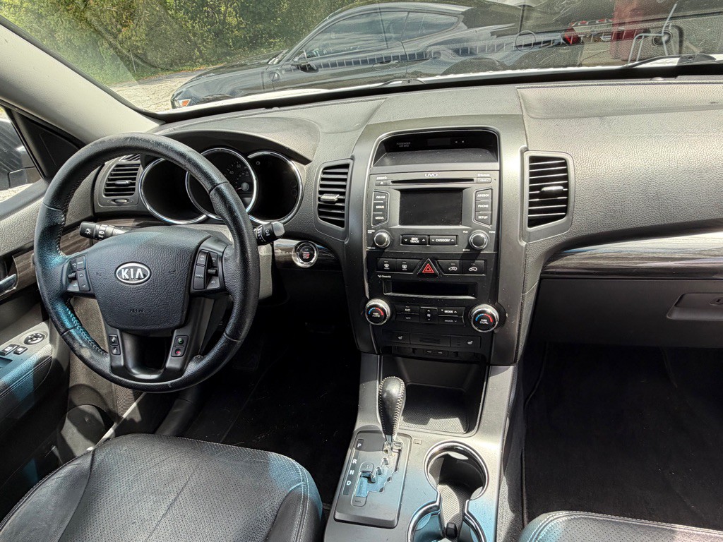 2013 Kia Sorento Image 8