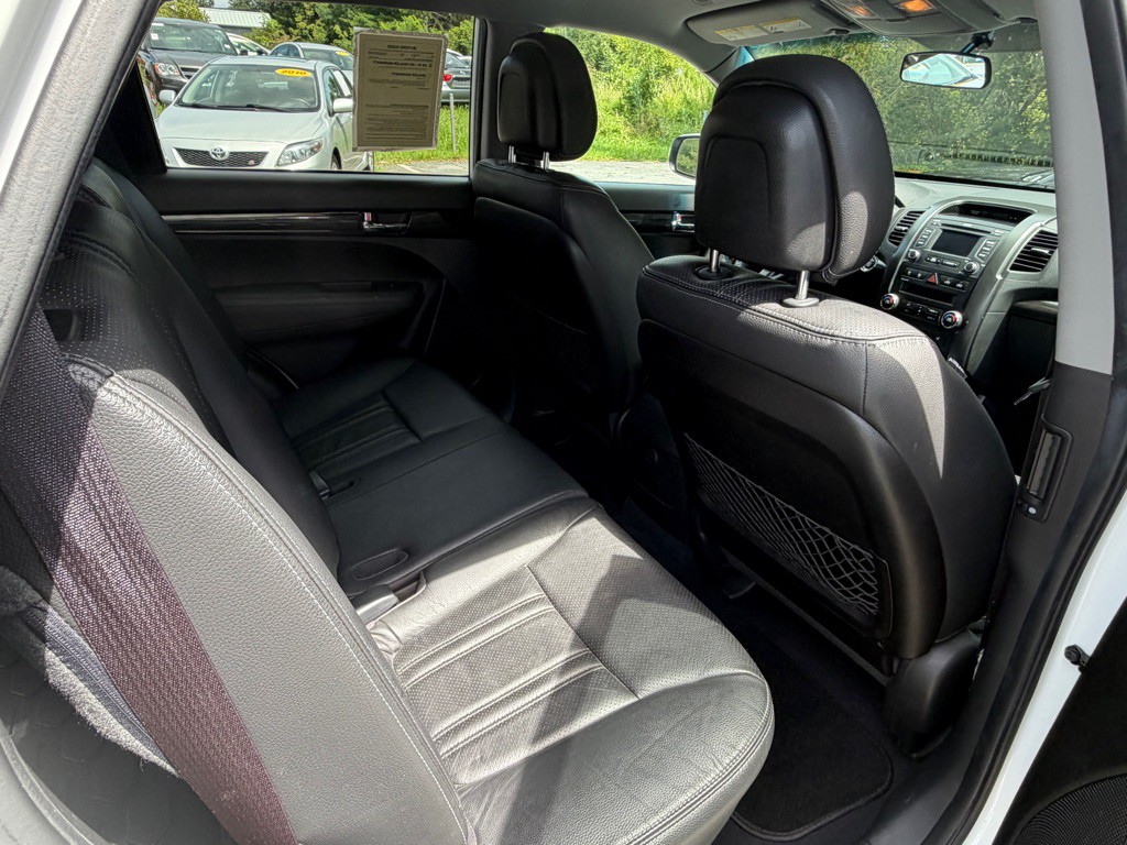 2013 Kia Sorento Image 9
