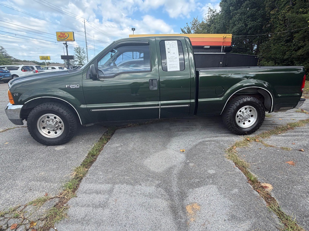 2000 Ford F-250 Image 1