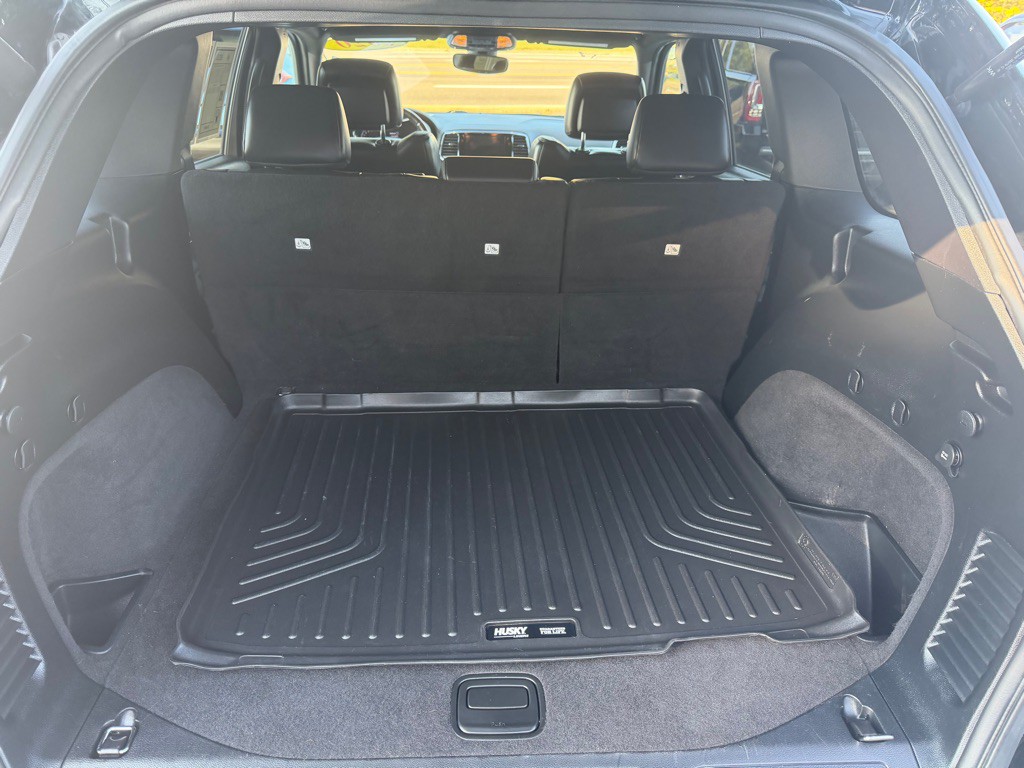 2020 Jeep Grand Cherokee Image 9