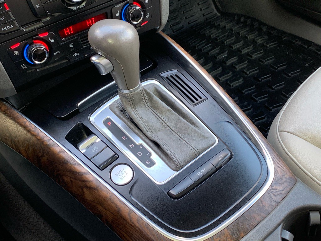 2012 Audi Q5 Image 24