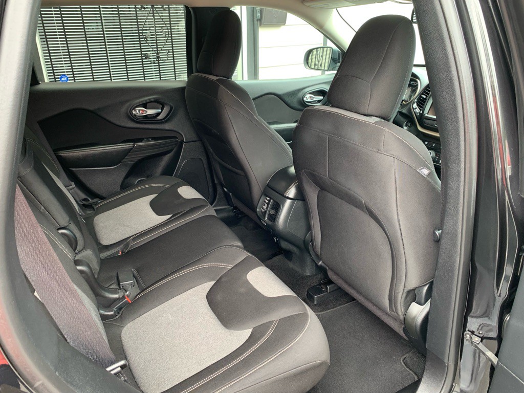 2014 Jeep Cherokee Image 27