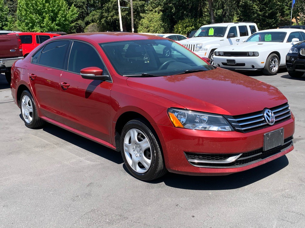 2015 Volkswagen Passat Image 9