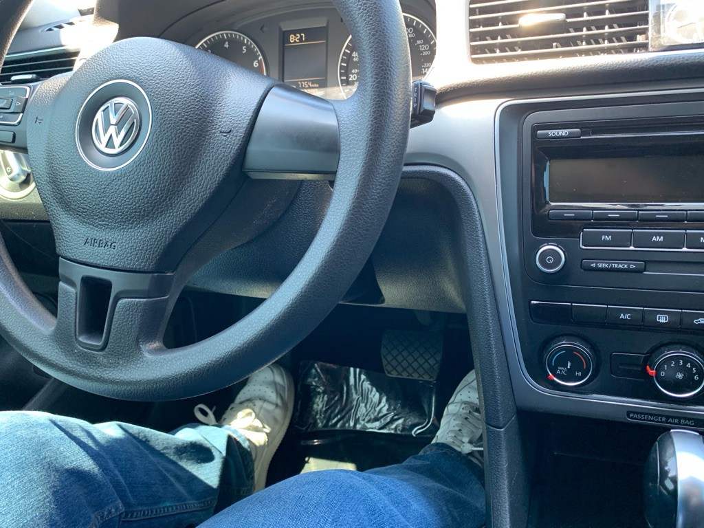 2015 Volkswagen Passat Image 21