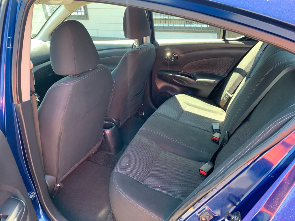 2018 Nissan Versa Image 13