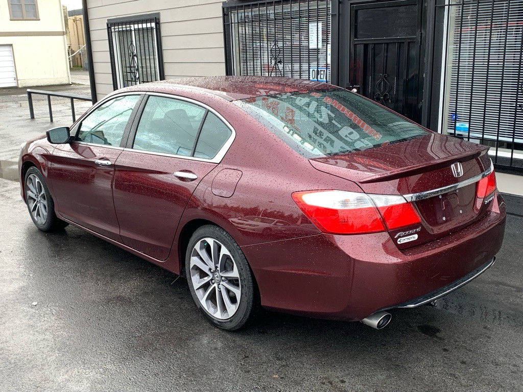 2015 Honda Accord Image 4