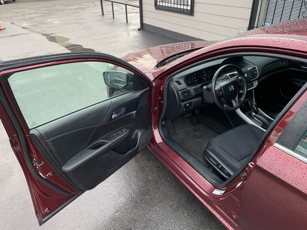2015 Honda Accord Image 11