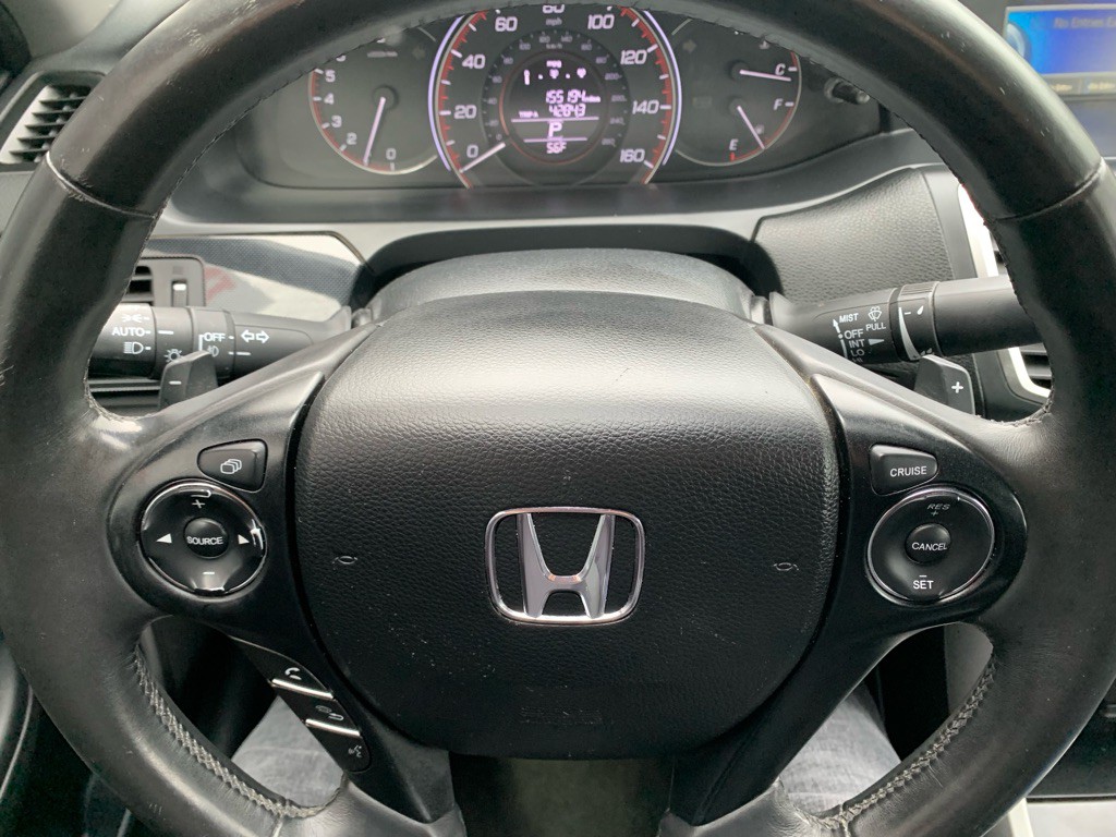 2015 Honda Accord Image 25