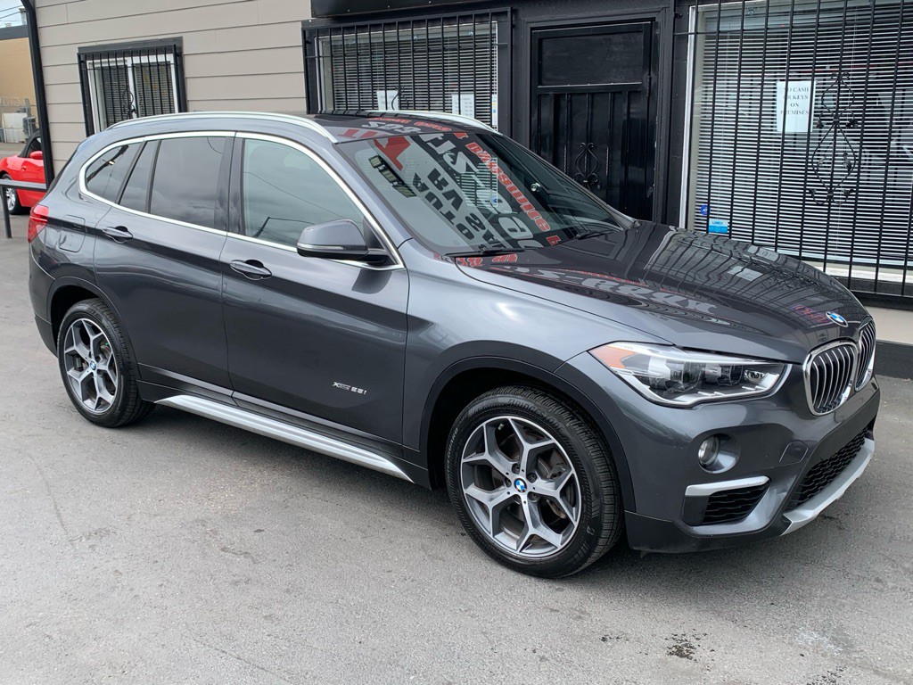 2017 BMW X1 Image 8