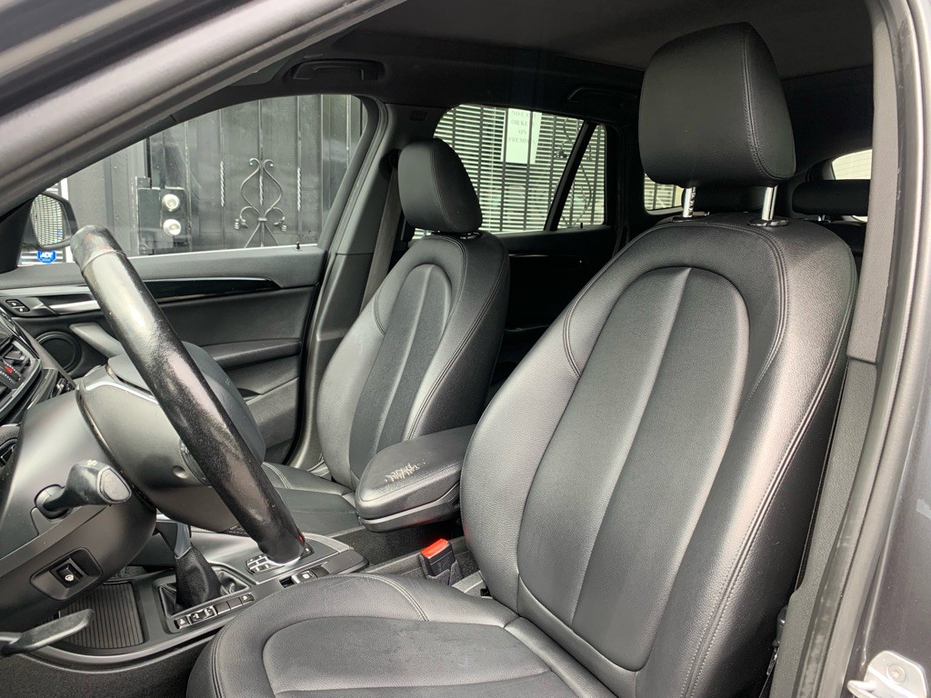 2017 BMW X1 Image 12