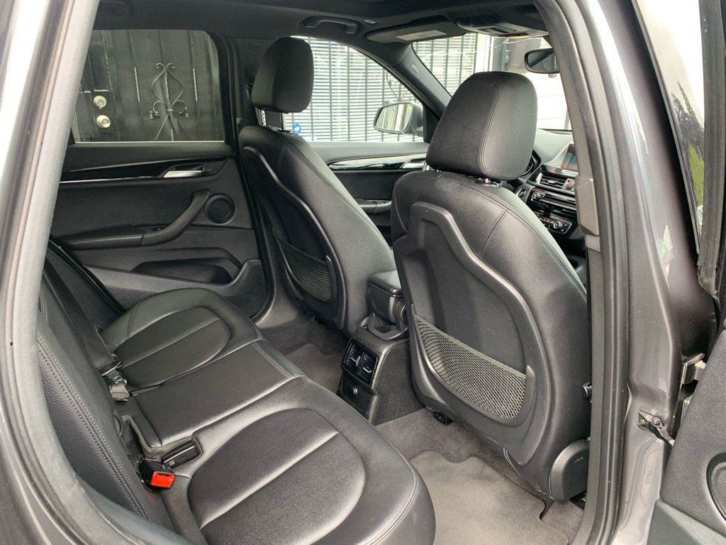 2017 BMW X1 Image 28