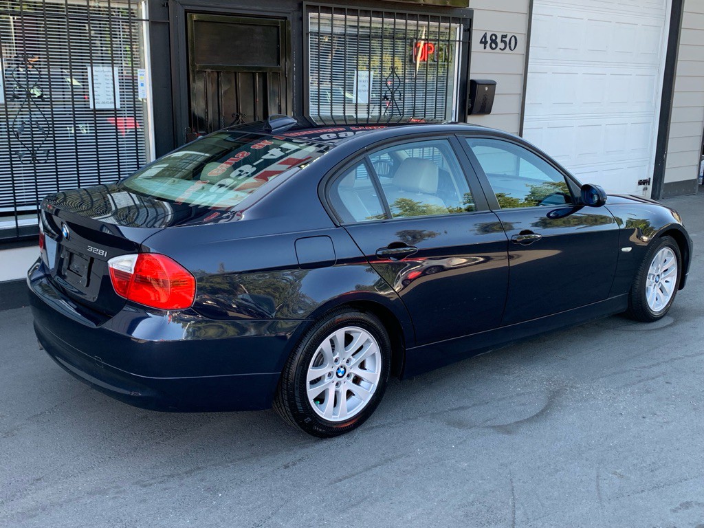 2007 BMW 3 Series Image 7