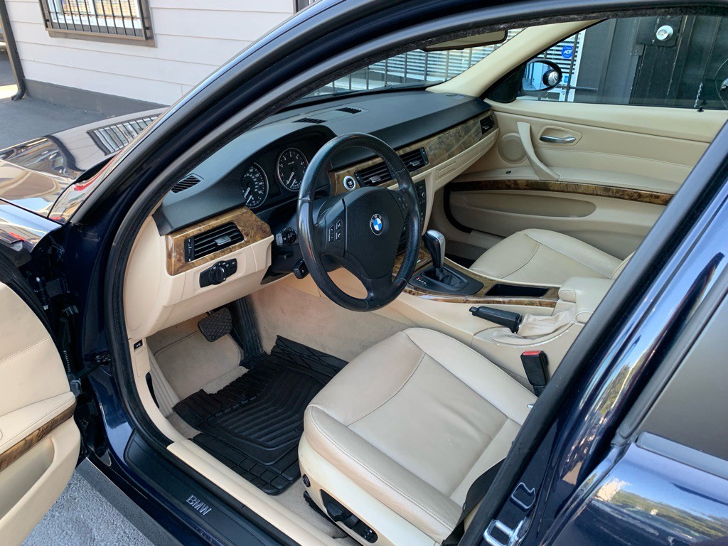 2007 BMW 3 Series Image 11