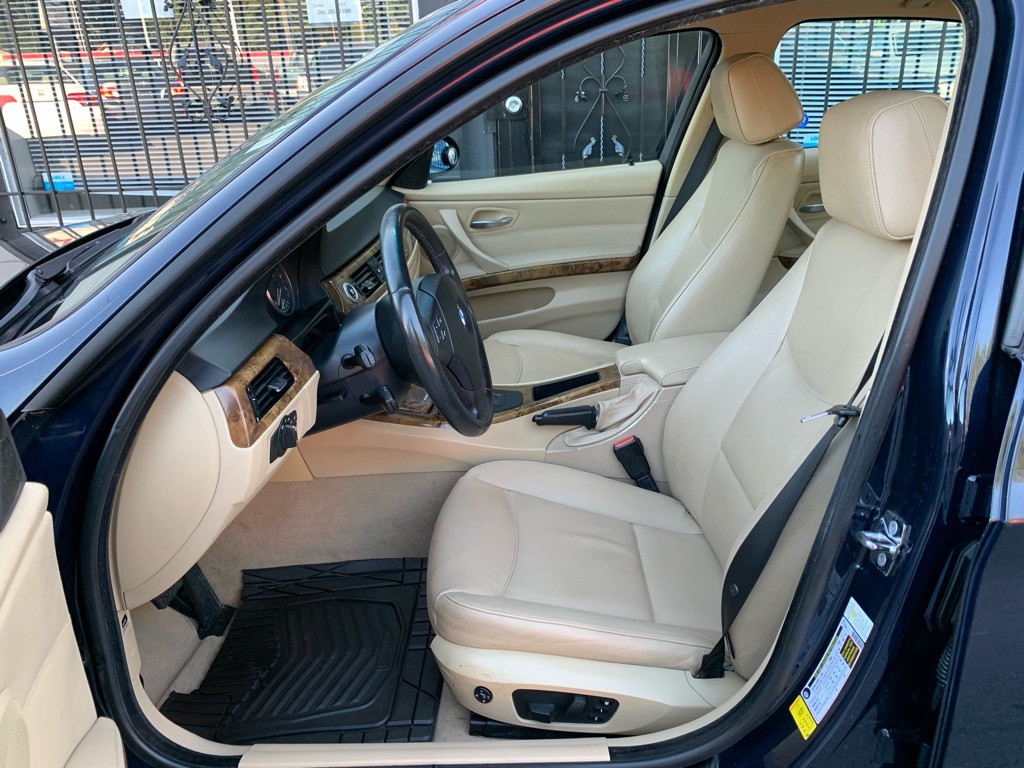 2007 BMW 3 Series Image 12
