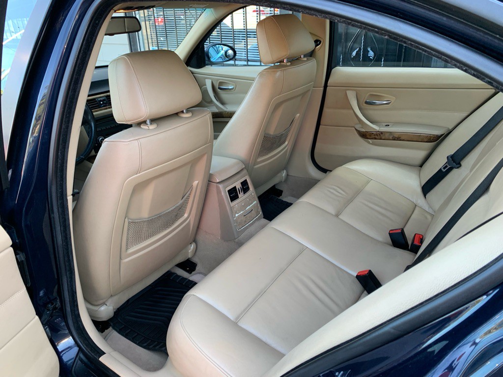 2007 BMW 3 Series Image 14