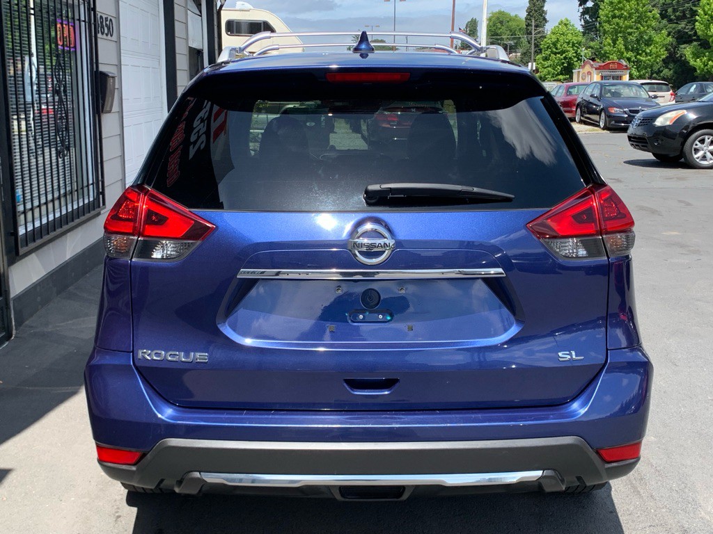 2018 Nissan Rogue Image 5