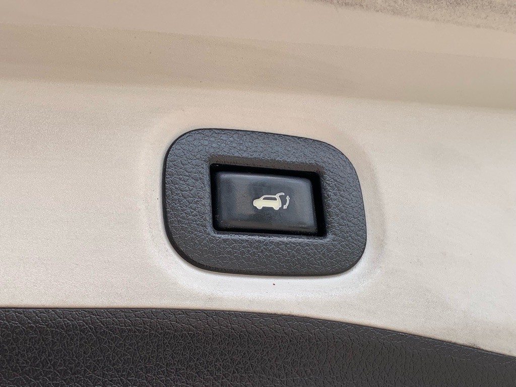 2018 Nissan Rogue Image 7