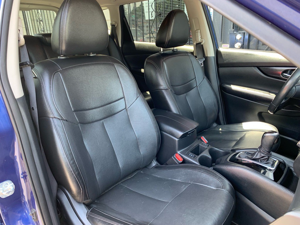 2018 Nissan Rogue Image 28