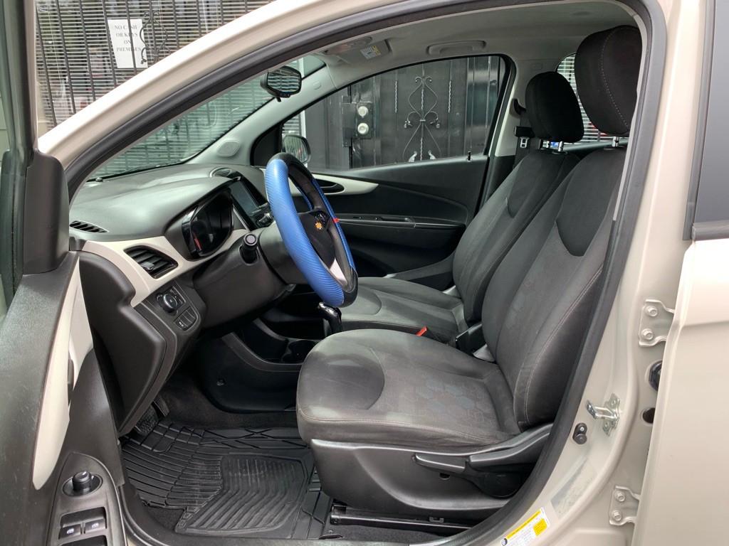 2016 Chevrolet Spark Image 11